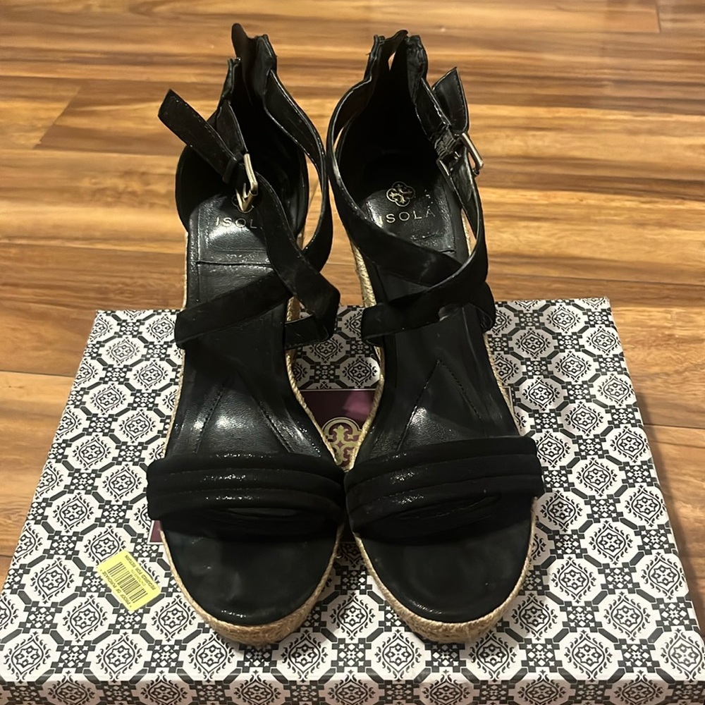 ISOLA Wedge